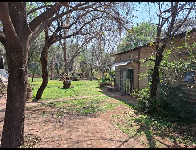 5.70HA SMALLHOLDING FOR SALE IN KROONDAL